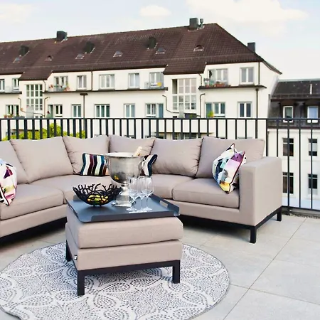 Cosmopolitan Seefeld Apartment