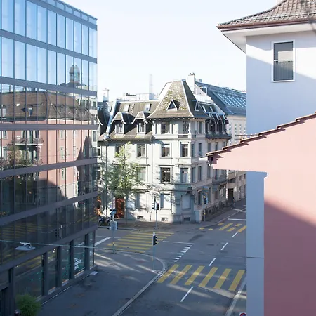 Apartment Hitrental Seefeld - Kreuzstrasse Zurich