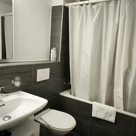 In West-eichbuehlstr 62-68 Apartment Zurich