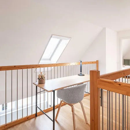 Apartment Modern 3bdr Duplex With Skyroof In Trendy West