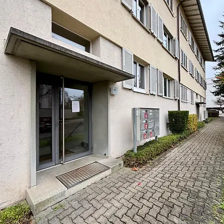 Apartment Live In Cozy Zurich