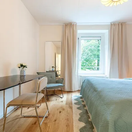 Family Flat - Unterstrass Apartment *
