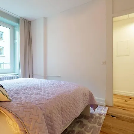 Family Flat - Unterstrass Apartment