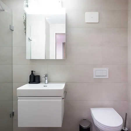 Aparthotel Stayy Nº7 & - Premium 24h Self Check-in