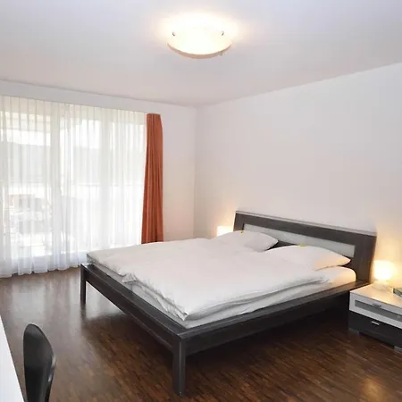 Apartment Very And Modern 2br Near - Flower 13
