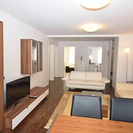 Apartment Very And Modern 2br Near - Flower 13 Zurich