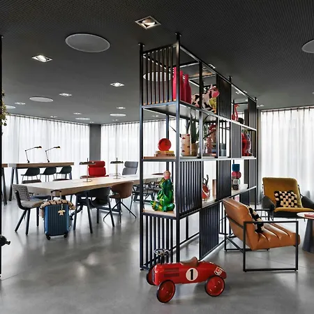 Moxy 3* Zurich