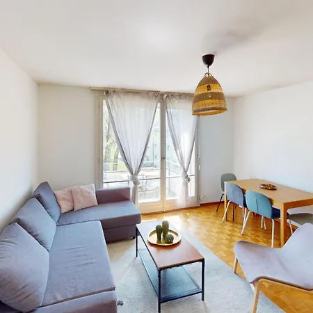 Apartment Practical Near Seebach