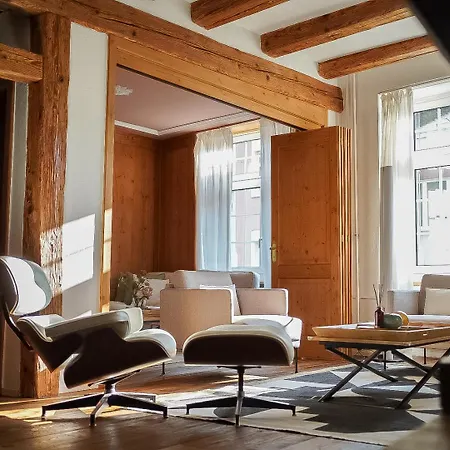 Rooftop Maisonette In Old Town Apartment