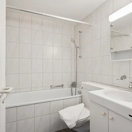 Cute In The Center - Crown 42 Apartment Zurich