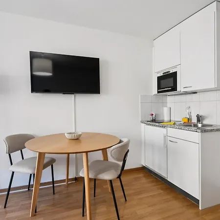 Cute In The Center - Crown 42 Apartment Zurich