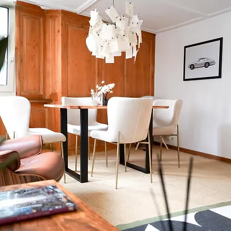 Charming Historical In Center Oldtown Apartment Zürich