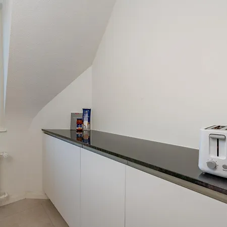 Vertical Suite - Zuerich Apartment Zurich