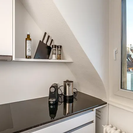 Apartment Vertical Suite - Zuerich *