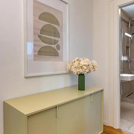 Vertical Suite - Zuerich Apartment Zurich
