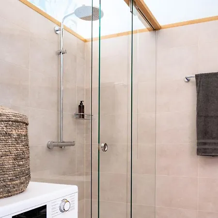 Apartment Cosmopolitan Seefeld Zurich