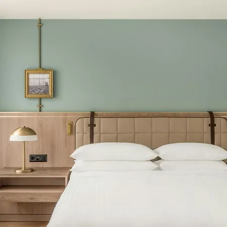 Hotel Marriott 5*
