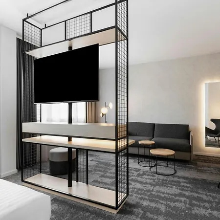 Hotel Moxy 3*