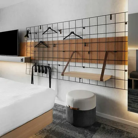 Moxy 3* Zurich