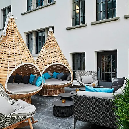 Hotel One 3*