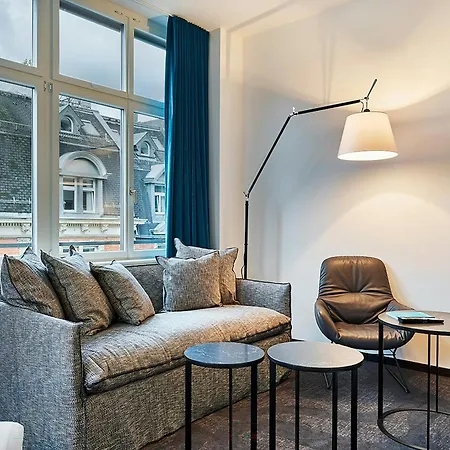 One Hotel 3*
