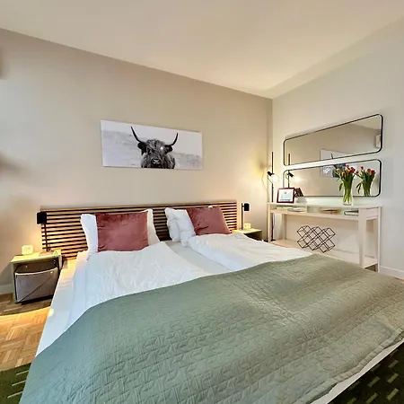 Alpine With Ac, Garden Terrace And Much Privacy Apartment