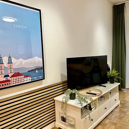 Alpine With Ac, Garden Terrace And Much Privacy Zurich