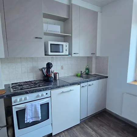 Cozy 2-bedroom In Vibrant * Zurich