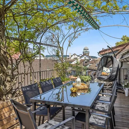 Apartment Old Town Penthouse Rooftop Terrace Ac Zurich