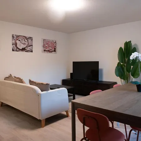 Apartment The Line In Oerlikon Zurich