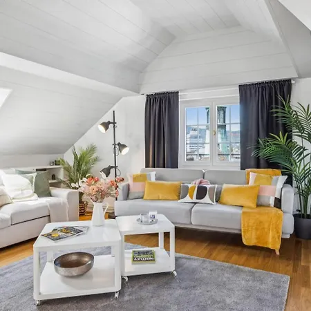 Apartment Old Town Penthouse Rooftop Terrace Ac