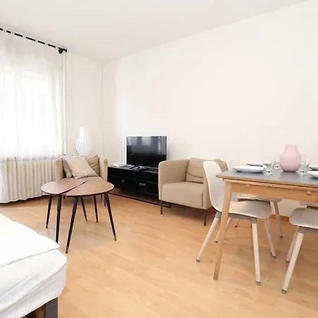Apartment Airy Near Uetliberg Nature Zurich