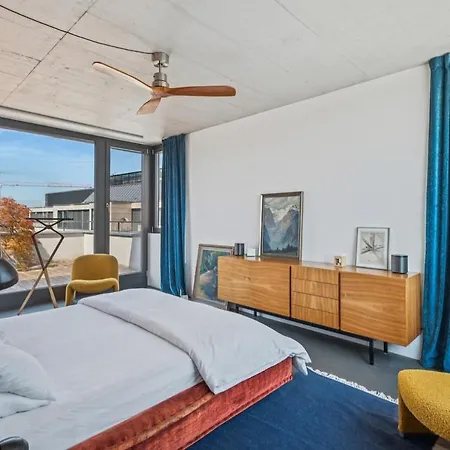 Luxury Penthouse - 360 Attic Apartment *