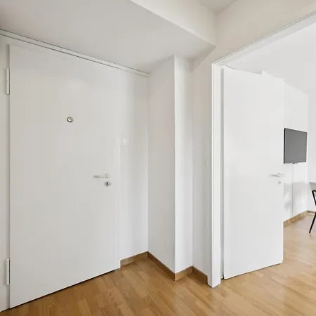 Apartment Very Centrally Located - Crown 15