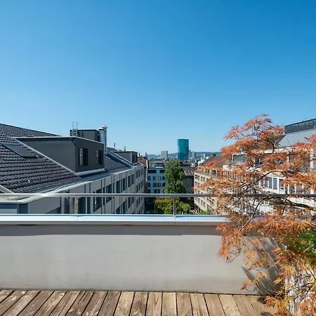 Luxury Penthouse - 360 Attic Apartment *