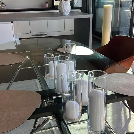 Penthouse Mit Whirlpool & Riesenterrasse Apartment Zurich