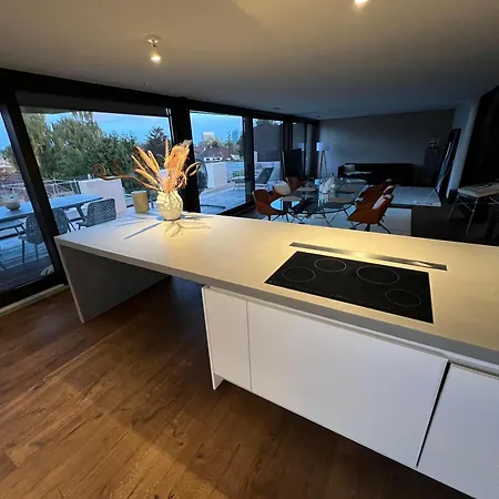 Penthouse Mit Whirlpool & Riesenterrasse Apartment