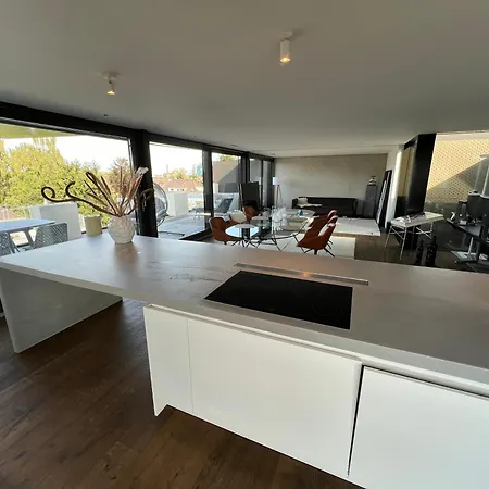 Apartment Penthouse Mit Whirlpool & Riesenterrasse *