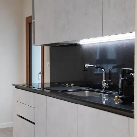 Pure Living In Oerlikon Apartment *