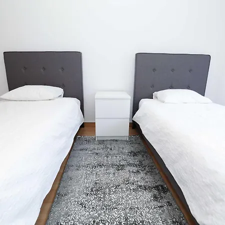 Airy Near Uetliberg Nature Apartment *