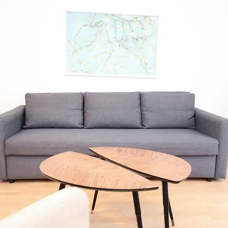 Airy Near Uetliberg Nature Apartment