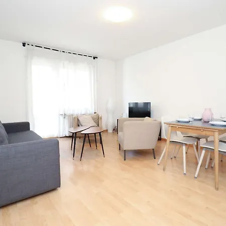 Apartment Airy Near Uetliberg Nature Zurich