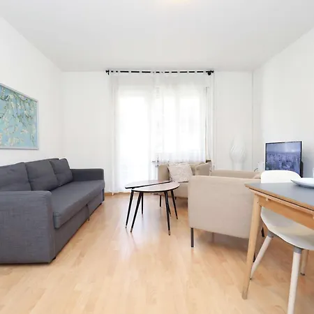 Apartment Airy Near Uetliberg Nature Zurich