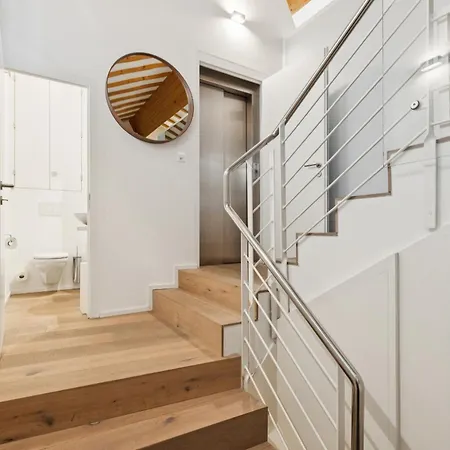 Old Town Diamond Penthouse Ac Private Rooftop Apartment *