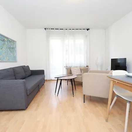 Airy Near Uetliberg Nature Apartment