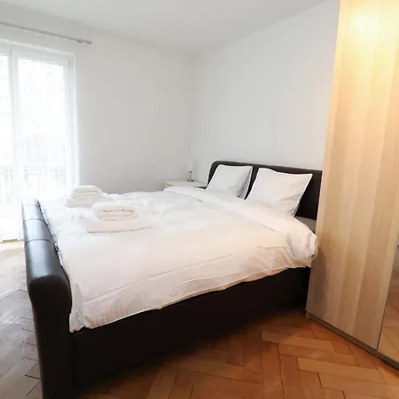 Steps From Sihlcity Free Parking Dining And Transit Apartment