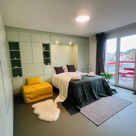 Modern Living, Luxe Apartment *
