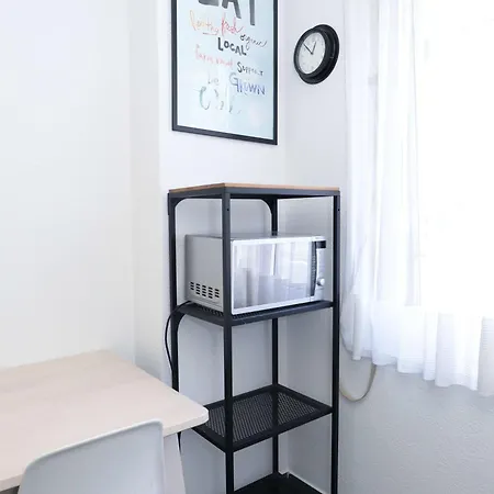 Apartment Airy Near Uetliberg Nature