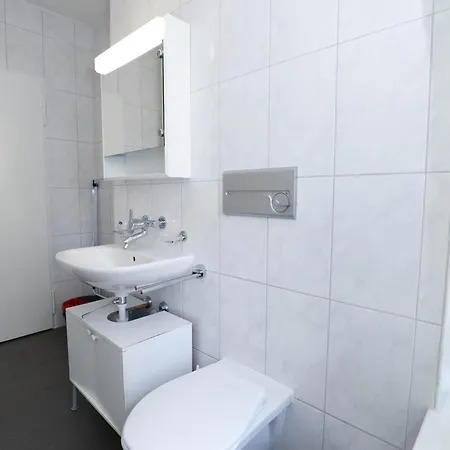 Airy Near Uetliberg Nature Apartment *