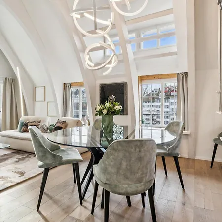Old Town Diamond Penthouse Ac Private Rooftop Apartment